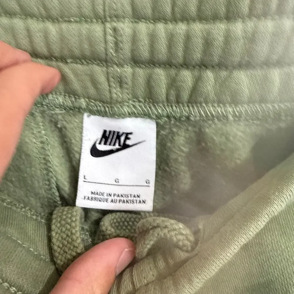 Nike Club Fleece Jogger Pants 716830-386 Olive Green Sweatpants Mens Large